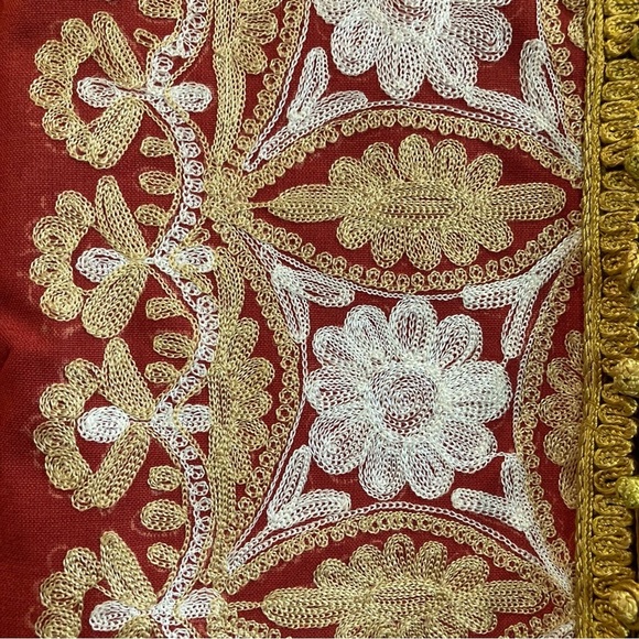 HANDMADE Kaftan Sz L Embroidered Neckline Hem and Cuffs Floor  Length - Picture 6 of 12